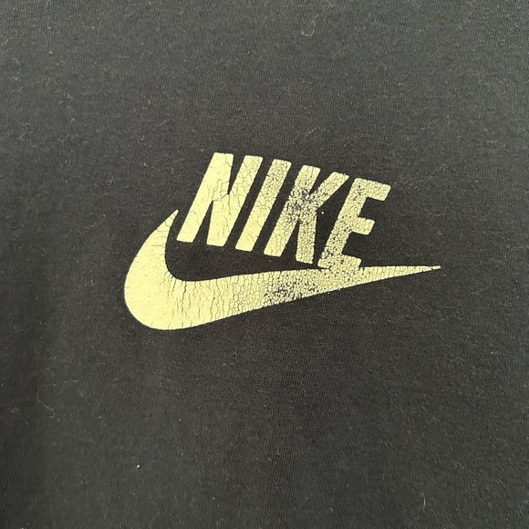 The Nike Tee unisex athletic cut dri-fit size M navy - Picture 3 of 9